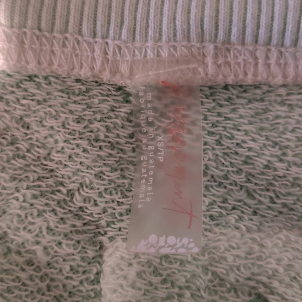 Free People Sweater - Picture 3 of 4